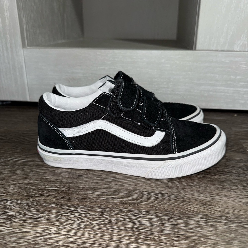 Kids Black and white vans